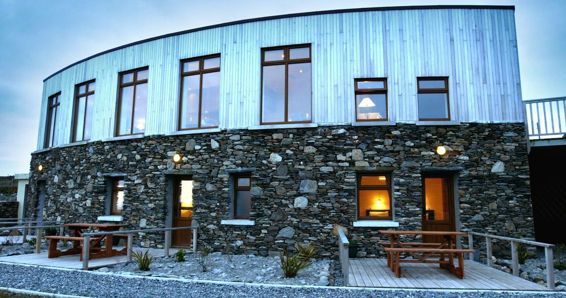 Dolphin Hotel Inishbofin Exterior photo
